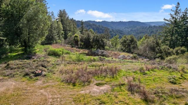22981 Highway 17, Los Gatos CA: https://media.crmls.org/mediaz/6898234a-d18a-4727-a7f6-b6382a62ba3d.jpg