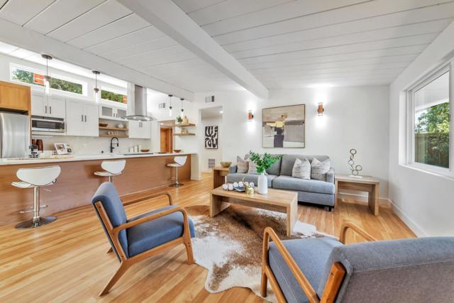 4225 Park Boulevard, Palo Alto CA: https://media.crmls.org/mediaz/6898afa0-2258-41dc-9fbf-a2ef9f023033.jpg