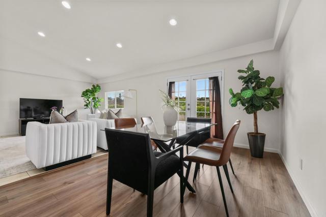 Detail Gallery Image 15 of 39 For 6865 Airoso Ave, San Diego,  CA 92120 - 3 Beds | 2 Baths