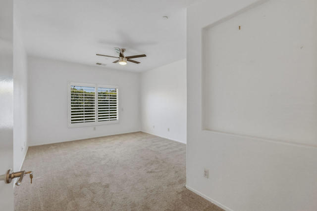 992 Mira Grande, Palm Springs, CA 92262