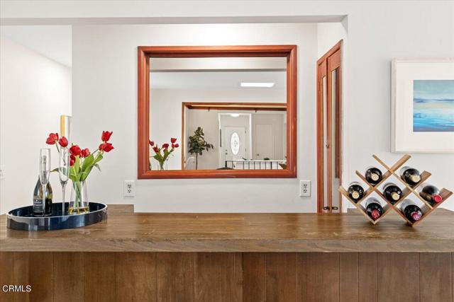 Detail Gallery Image 14 of 37 For 15206 Leadwell St, Van Nuys,  CA 91405 - 4 Beds | 2 Baths