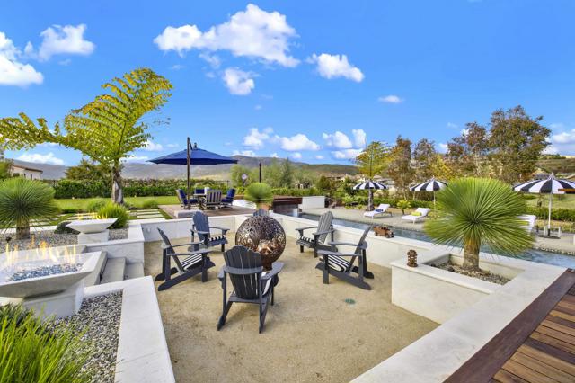 8366 The Landing Way, San Diego CA: https://media.crmls.org/mediaz/689a9ecf-3041-4bf8-be46-93e9e531d313.jpg