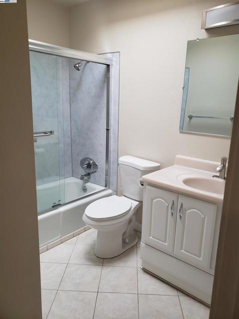 3107 Corona Dr, Davis CA: https://media.crmls.org/mediaz/689bc92b-aab6-4db9-be32-770e861a66a1.jpg