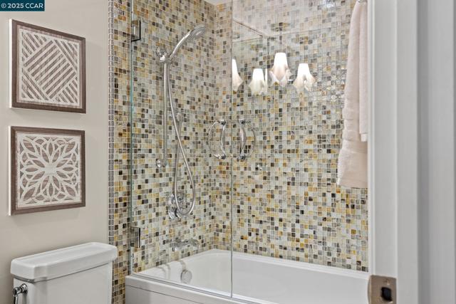 1129 AVENIDA SEVILLA, Walnut Creek CA: https://media.crmls.org/mediaz/689c6cbb-81b9-41c3-9fb4-c32a9d23aeec.jpg