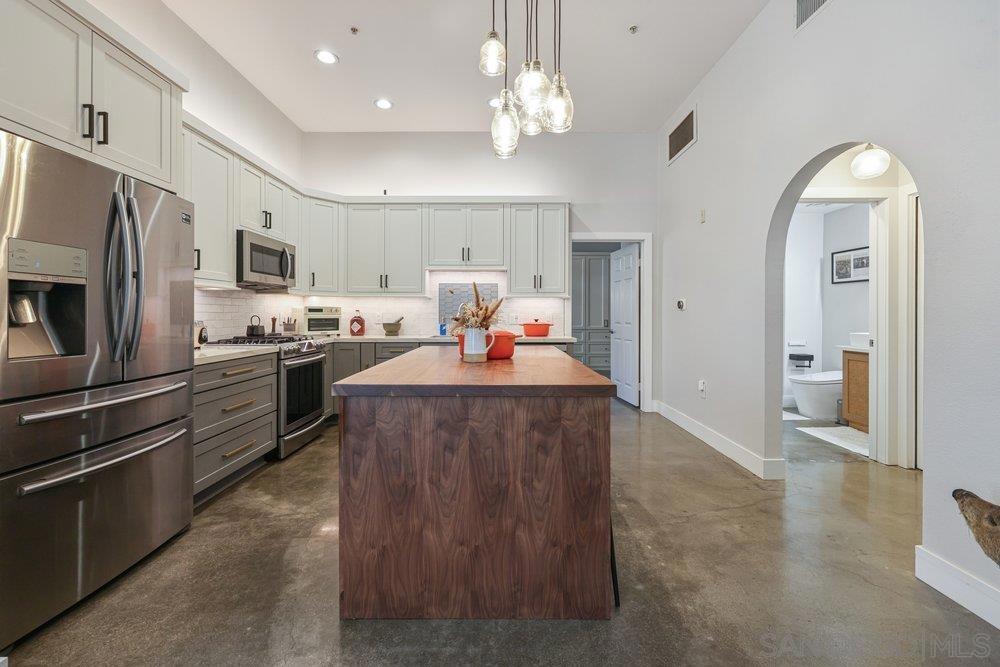 1400 Broadway - photo 5