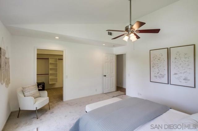 2336 Rancho Diego Ct, Escondido CA: https://media.crmls.org/mediaz/689f6a6c-7683-4e85-b256-ebc495a9da6d.jpg
