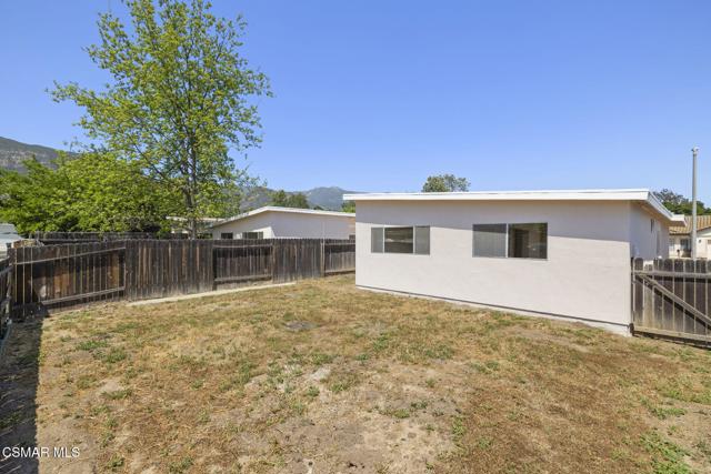 307 Lark Ellen Avenue, Ojai CA: https://media.crmls.org/mediaz/689fa973-f500-468f-80b2-e946fd2f11da.jpg