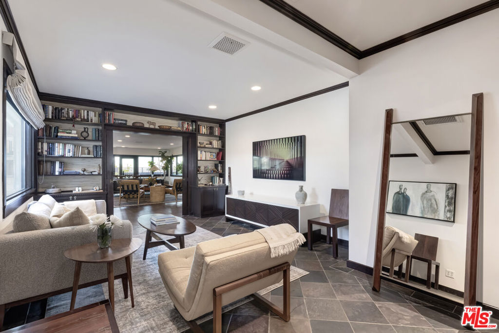 MLS #25527286 image #25