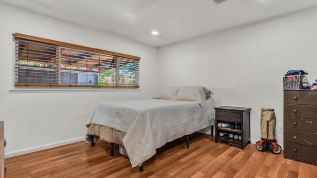 13576 La Mesa Drive, Desert Hot Springs CA: https://media.crmls.org/mediaz/68a06e91-e17b-43d1-995d-fb07bd68ba9a.jpg
