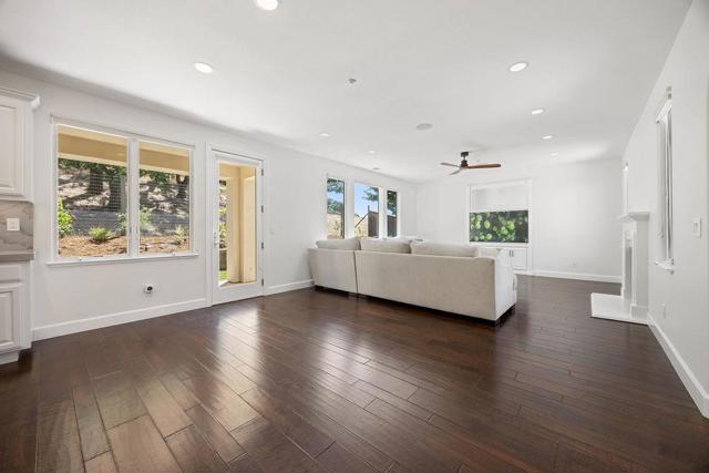 2953 Pebble Beach Circle, Fairfield CA: https://media.crmls.org/mediaz/68a17009-8657-4325-84dd-208ab0a09f17.jpg