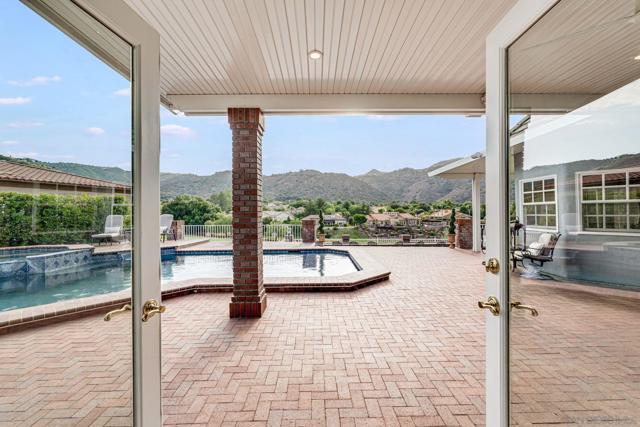 22542 Bear Creek Drive, Murrieta, California 92562, 5 Bedrooms Bedrooms, ,5 BathroomsBathrooms,Single Family Residence,For Sale,Bear Creek Drive,240017026SD