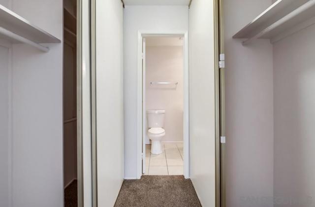 7858 Cowles Mountain Ct, San Diego CA: https://media.crmls.org/mediaz/68a2ef6c-3c7a-486c-b248-a26afecebde2.jpg