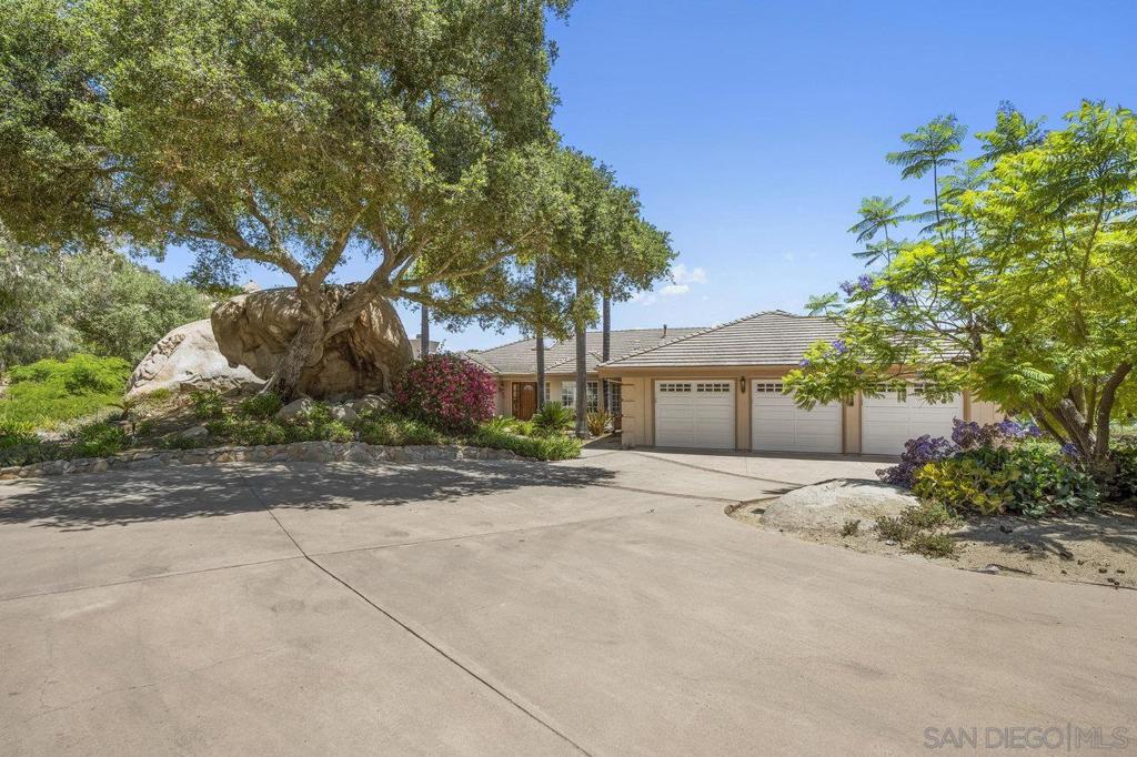27754 High Vista Dr