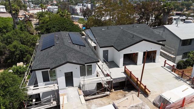 490 Lado De Loma Dr #1-4, Vista CA: https://media.crmls.org/mediaz/68a5ab17-0d3a-4c2d-a32a-08cdfefe4bb4.jpg