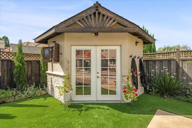 834 English Walnut Way, Morgan Hill CA: https://media.crmls.org/mediaz/68a5b37b-df19-43da-bbad-24bf4f0f98a5.jpg