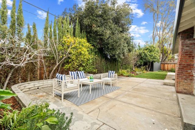 1002 Oaktree Drive, San Jose CA: https://media.crmls.org/mediaz/68a83c41-dcfc-43c7-99da-1a435dac4b41.jpg