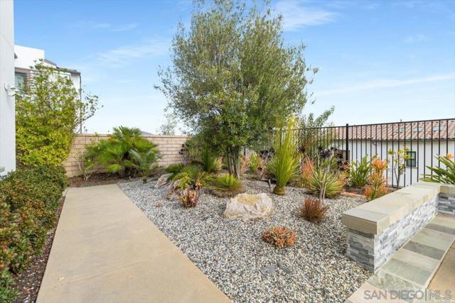 6209 Sagebrush Bend Way, San Diego, California 92130, 4 Bedrooms Bedrooms, ,4 BathroomsBathrooms,Single Family Residence,For Sale,Sagebrush Bend Way,250019370SD