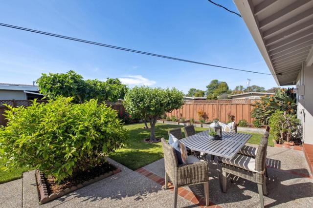 1371 Claudia Avenue, San Mateo CA: https://media.crmls.org/mediaz/68aaa6d2-8711-4fda-bc41-e422abc1aeec.jpg