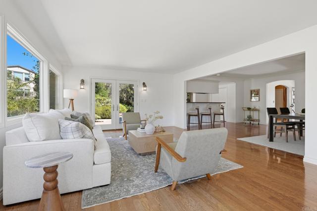 Detail Gallery Image 7 of 39 For 1754 Lorraine Pl, Escondido,  CA 92026 - 3 Beds | 2 Baths