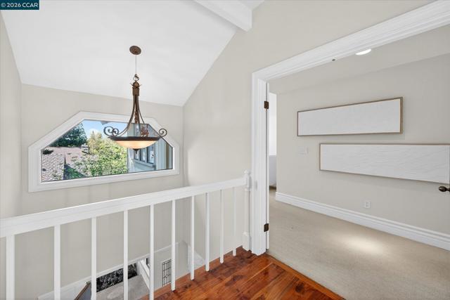 951 Redwood Dr, Danville CA: https://media.crmls.org/mediaz/68acbc83-8c3a-4b0d-bb01-234d0cc2b135.jpg