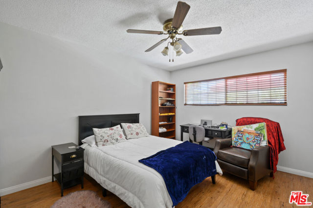 10039 La Rosa Drive, Temple City CA: https://media.crmls.org/mediaz/68acc510-43e1-46b7-86b0-93111135392c.jpg