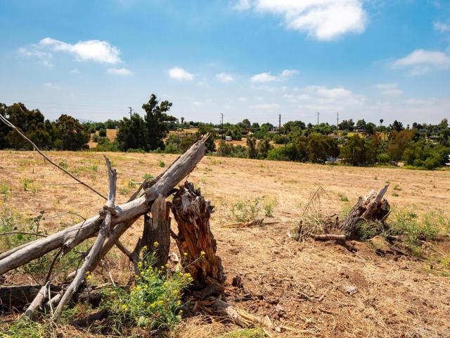 0 McDonald, Fallbrook CA: https://media.crmls.org/mediaz/68ad1966-7440-448a-9e96-e1d6263a6a79.jpg
