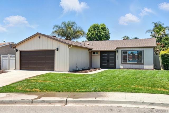 1285 Waxwing Ln, Chula Vista CA: https://media.crmls.org/mediaz/68ad3ff9-6aaf-4a22-ac0c-0adb68348543.jpg