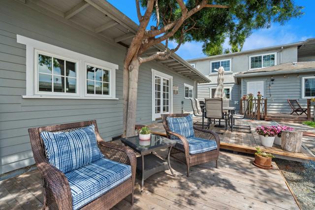 1971 Ebers Street, San Diego CA: https://media.crmls.org/mediaz/68addea9-2a42-4af1-9b3d-c3368ace95b2.jpg