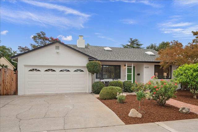 1059 Nilda Avenue, Mountain View CA: https://media.crmls.org/mediaz/68ae98c1-a280-4025-a49a-093f3e085767.jpg