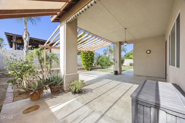 13418 Giro Drive, Bakersfield CA: https://media.crmls.org/mediaz/68af58ff-3ecc-4b23-b92f-0a5a3ff3a816.jpg