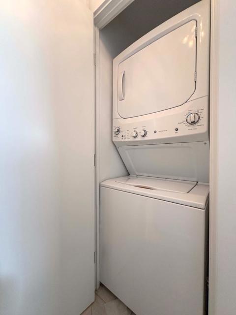 2601 E Cliff, Santa Cruz CA: https://media.crmls.org/mediaz/68b037b1-beb5-4b17-96d9-32bc950088c1.jpg