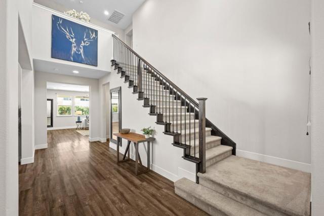 9850 Bobcat Court, Gilroy CA: https://media.crmls.org/mediaz/68b04545-6b1e-47a0-8aa9-03bfd6668aba.jpg