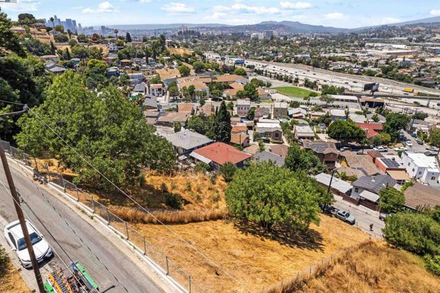 0 Ramboz Dr, Los Angeles CA: https://media.crmls.org/mediaz/68b27010-3b43-4311-9e12-a785f3a61d95.jpg