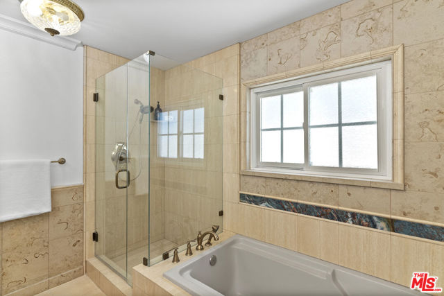 441 HOLLOWELL Avenue, Hermosa Beach, California 90254, 4 Bedrooms Bedrooms, ,2 BathroomsBathrooms,Residential,Sold,HOLLOWELL,22165653