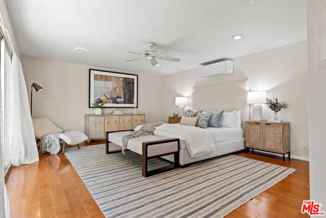 2329 Manning Avenue, Los Angeles CA: https://media.crmls.org/mediaz/68b574e4-331f-4dec-b3d5-28fa6704b6dc.jpg