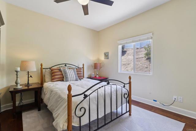 944 Rainbow Crest Road, Fallbrook CA: https://media.crmls.org/mediaz/68b5df5f-91c9-447e-991b-bc9eba938d3e.jpg