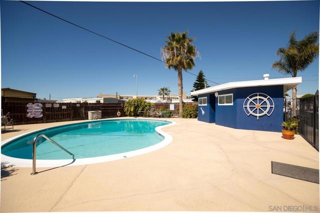 Swimming Pool/Hot Tub/Sauna