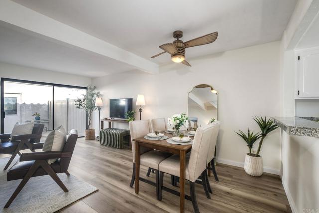 Detail Gallery Image 10 of 29 For 907 Hickory Ct, Carlsbad,  CA 92009 - 2 Beds | 3/1 Baths