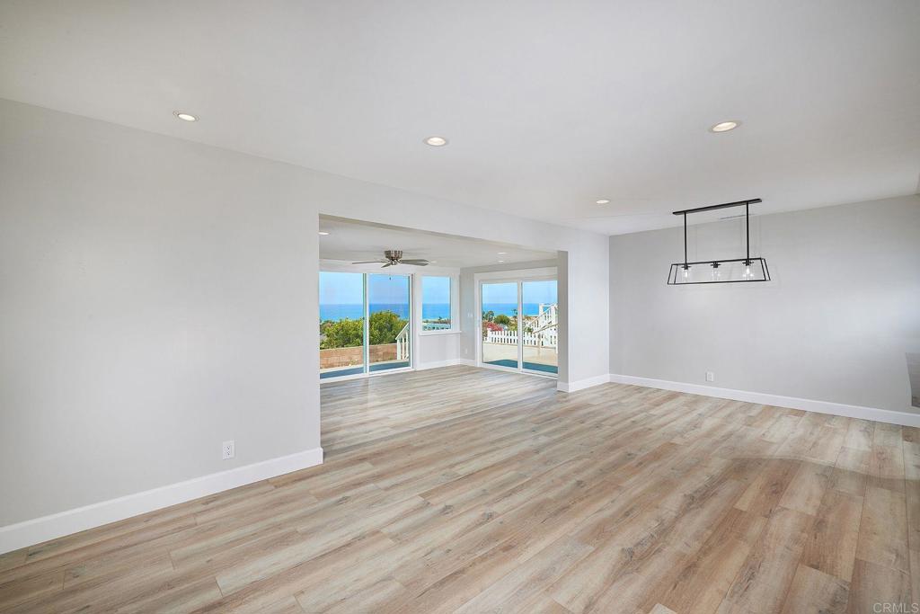68B60401 4C0C 46F4 83E1 Ff1B3Ca1057A 717 Barbara Ave, Solana Beach, Ca 92075 &Lt;Span Style='BackgroundColor:transparent;Padding:0Px;'&Gt; &Lt;Small&Gt; &Lt;I&Gt; &Lt;/I&Gt; &Lt;/Small&Gt;&Lt;/Span&Gt;