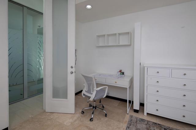 3515 Union St, San Diego CA: https://media.crmls.org/mediaz/68b79150-75aa-460a-983f-e818ec158004.jpg