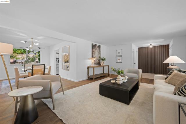 Image 7 of 41 For 7796 Surrey Ln