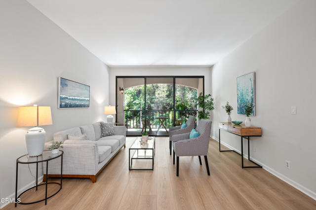 Front Image Thumbnail for CRP1-25538