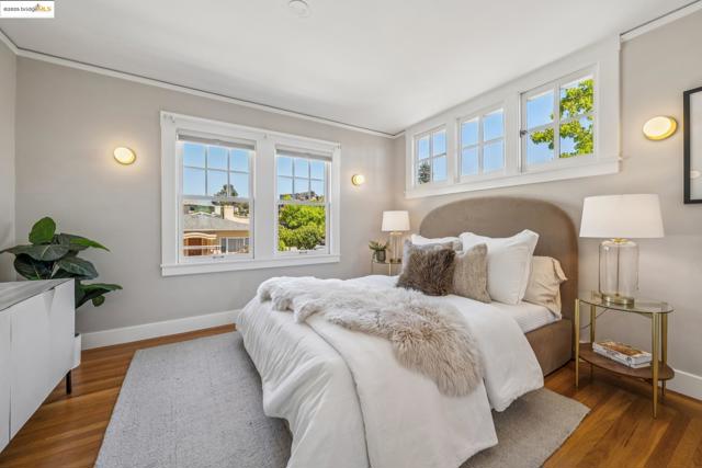 749 Mckinley Ave, Oakland CA: https://media.crmls.org/mediaz/68b960a1-7507-467f-a26f-7059e4b878f2.jpg