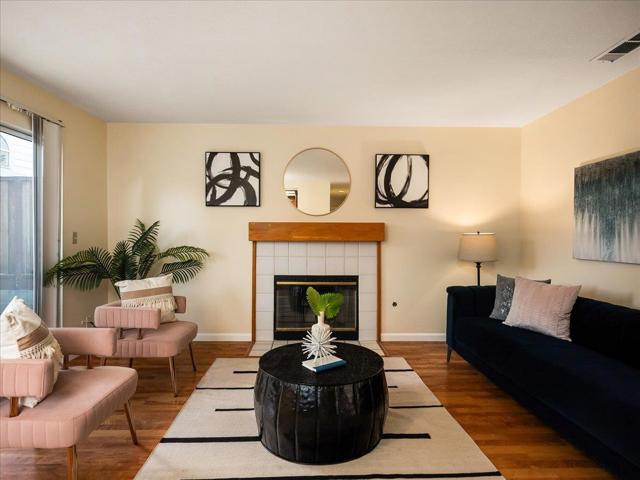 1507 New Bedford ct Court, San Jose CA: https://media.crmls.org/mediaz/68b98c29-60e1-45e5-a955-b0562e3a7638.jpg