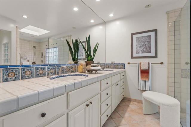 3315 Todd Way, San Jose CA: https://media.crmls.org/mediaz/68bb2d3a-0000-4066-8a5a-173894b5dbff.jpg