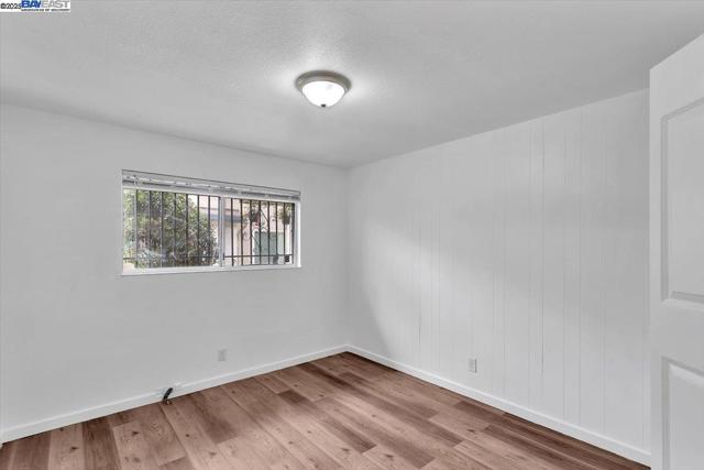 2200 Lemontree Way, Antioch CA: https://media.crmls.org/mediaz/68bea39f-11dc-48d5-b6b7-fc137114c901.jpg