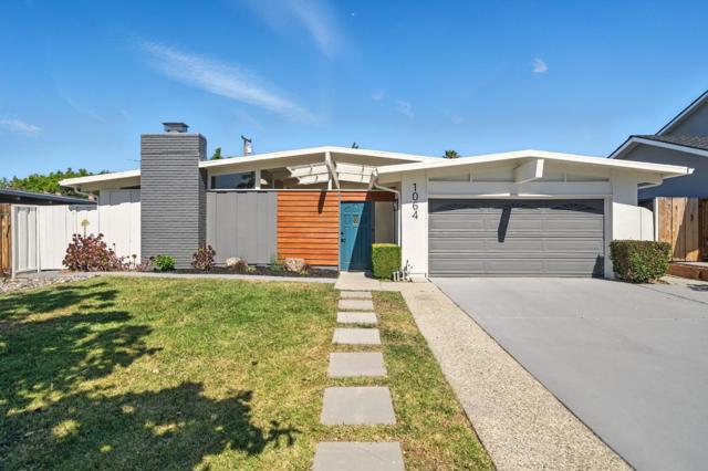 1064 Wunderlich Drive, San Jose CA: https://media.crmls.org/mediaz/68bf01ee-1322-46f5-b220-4e68ff23a793.jpg