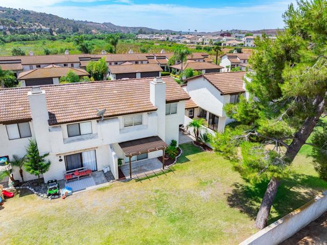 Detail Gallery Image 36 of 45 For 5439 Villas Dr, Bonsall,  CA 92003 - 2 Beds | 2/1 Baths