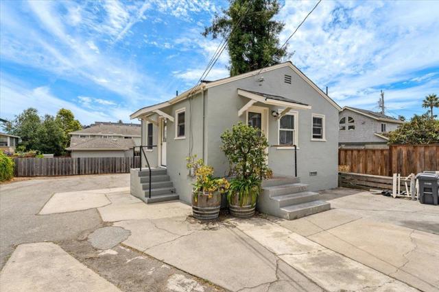 0 Broadway, Santa Cruz CA: https://media.crmls.org/mediaz/68bf6918-f9a6-4880-9421-34fe99601de3.jpg
