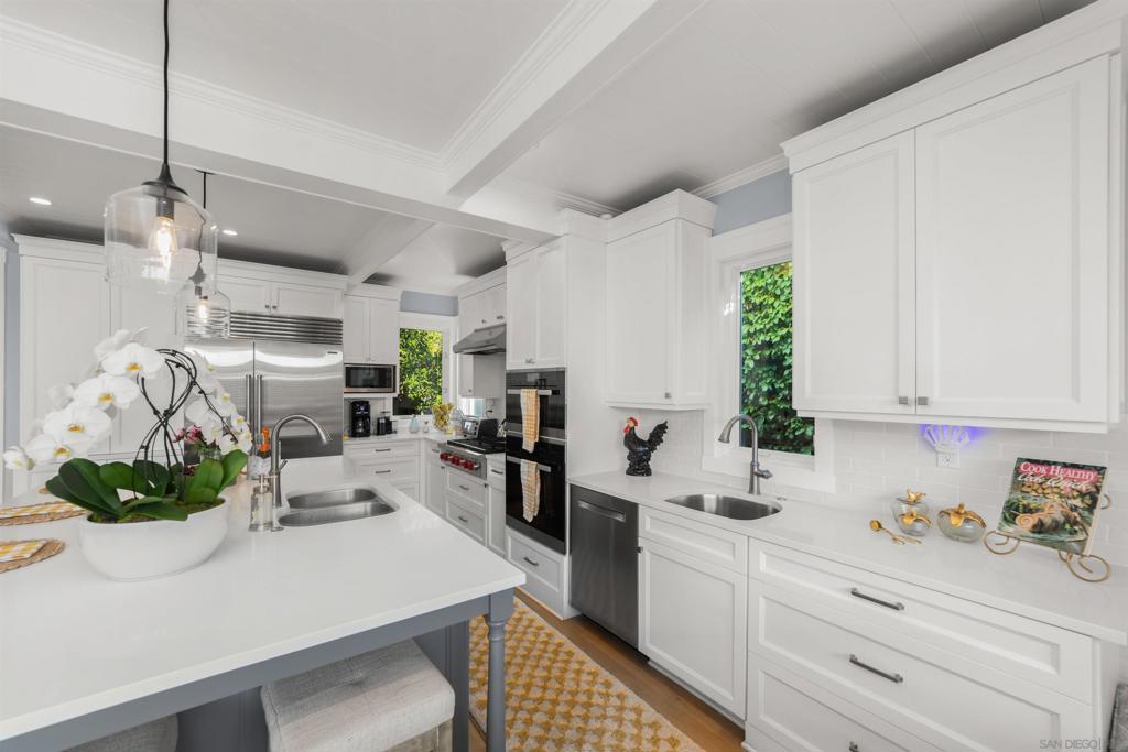 MLS #240022086SD img 9